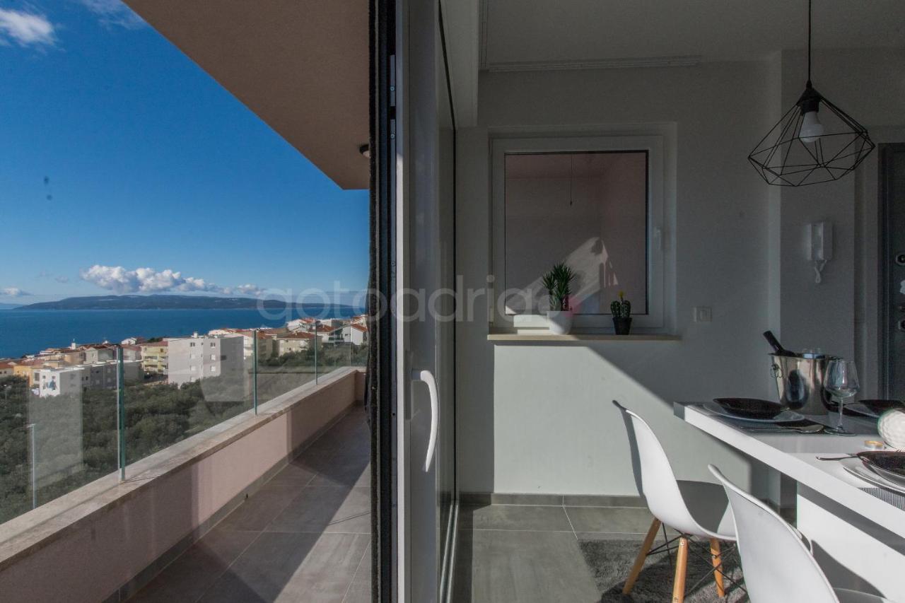 Luxury Apartment Sofia -Free Beach Parking Makarska Exterior photo